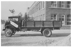 학교자동차 THUMBNAIL