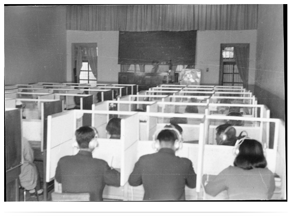 어학실습실 THUMBNAIL